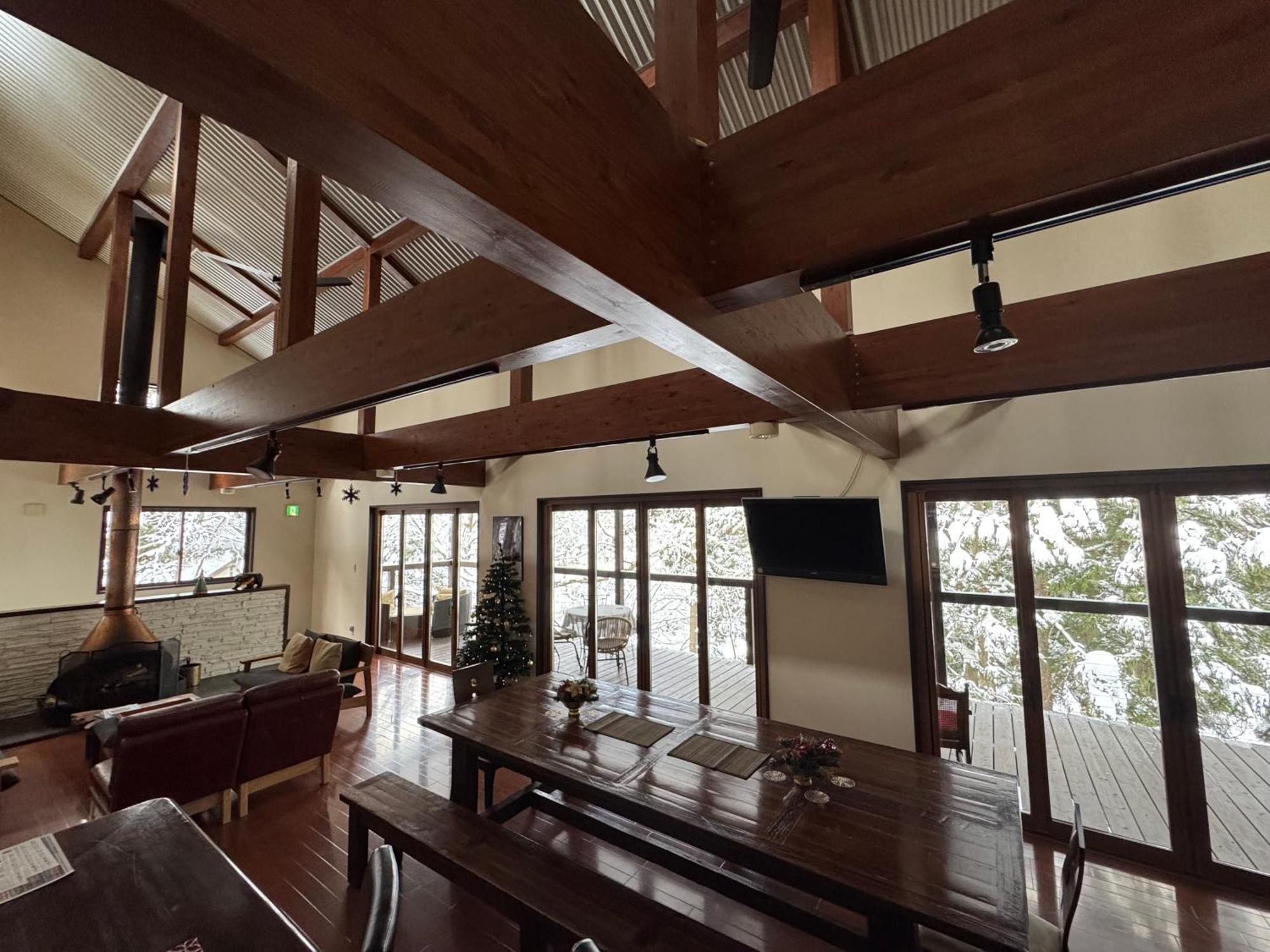 Bears Den Mountain Lodge Hakuba Exterior photo